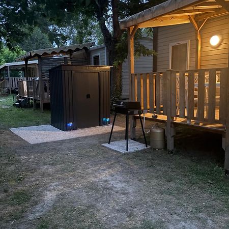 Mobil-Home 6 Personnes Cadenet Bagian luar foto