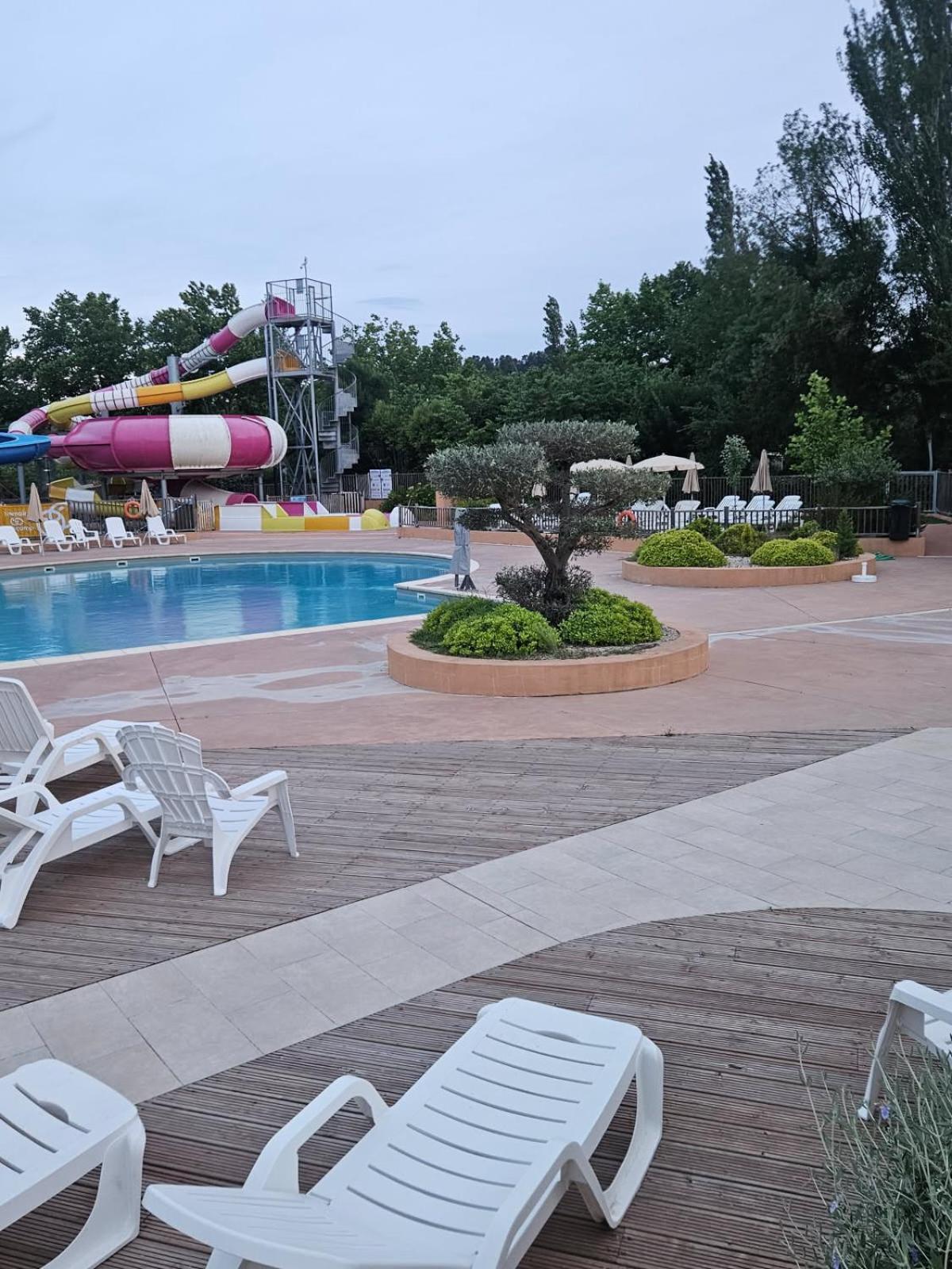 Mobil-Home 6 Personnes Cadenet Bagian luar foto