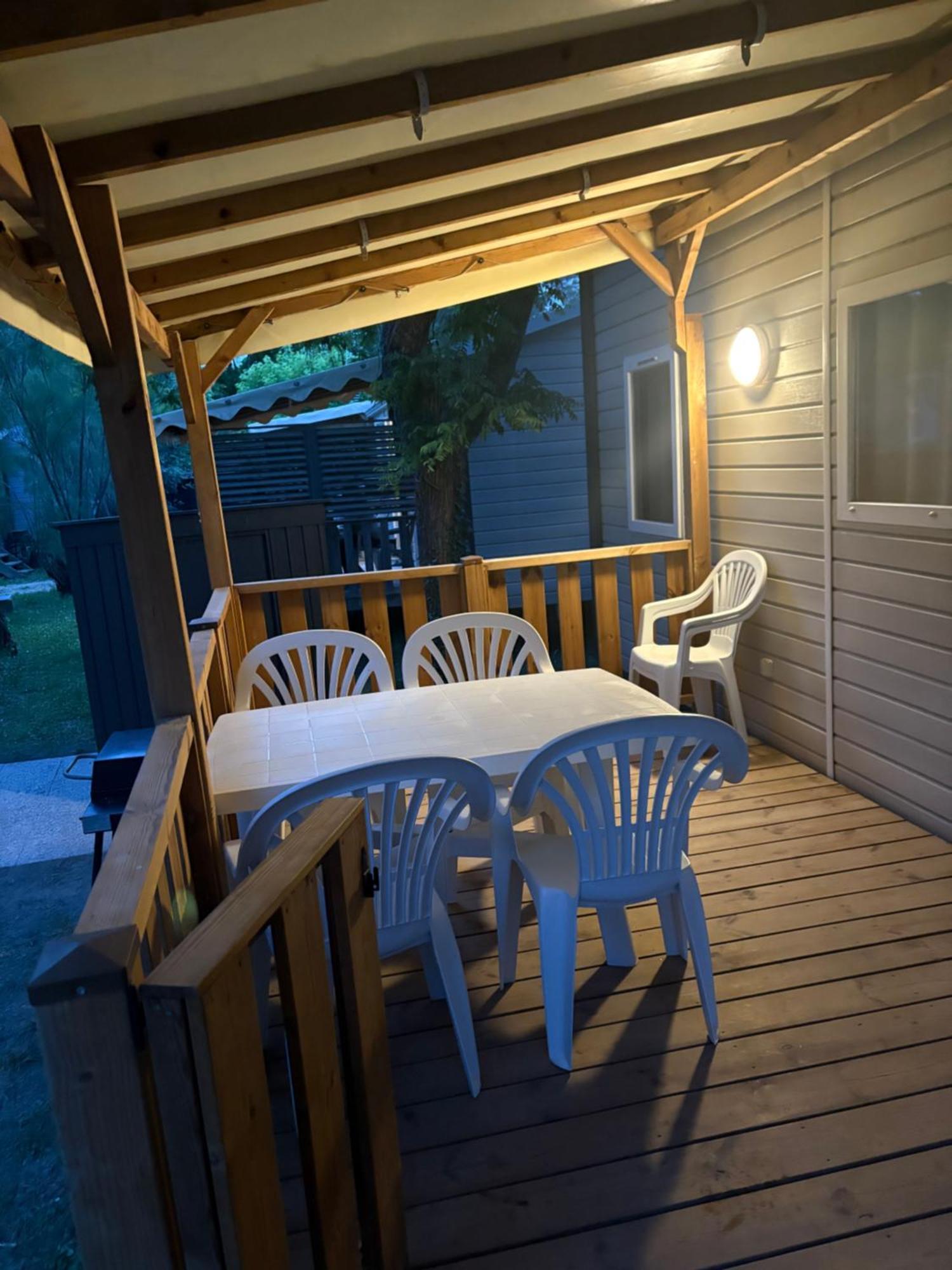 Mobil-Home 6 Personnes Cadenet Bagian luar foto