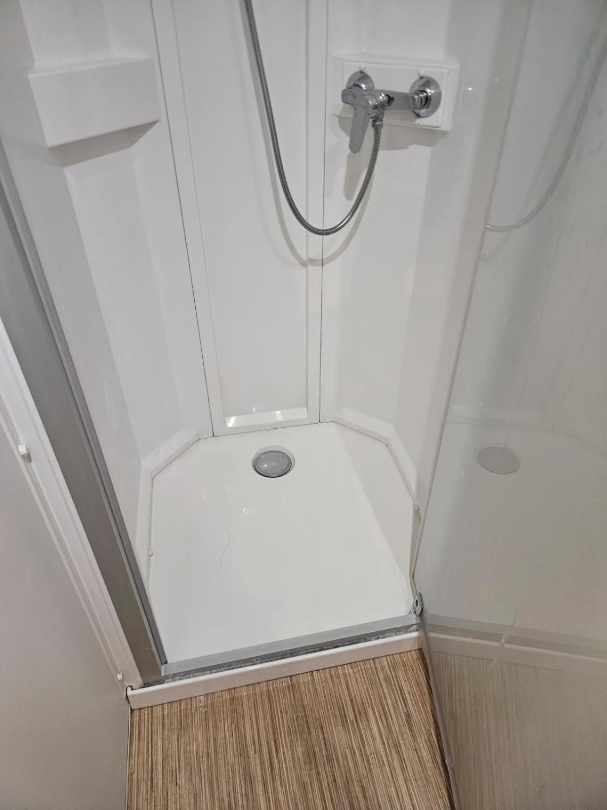 Mobil-Home 6 Personnes Cadenet Bagian luar foto